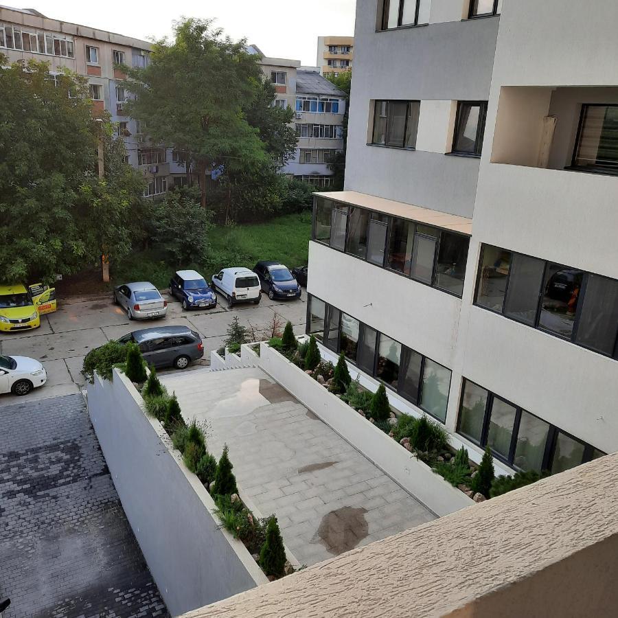 Studio Adela Lejlighed Iasi Eksteriør billede